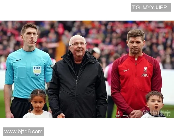 当足球场化作泪海那些令球星潸然泪下的感人瞬间